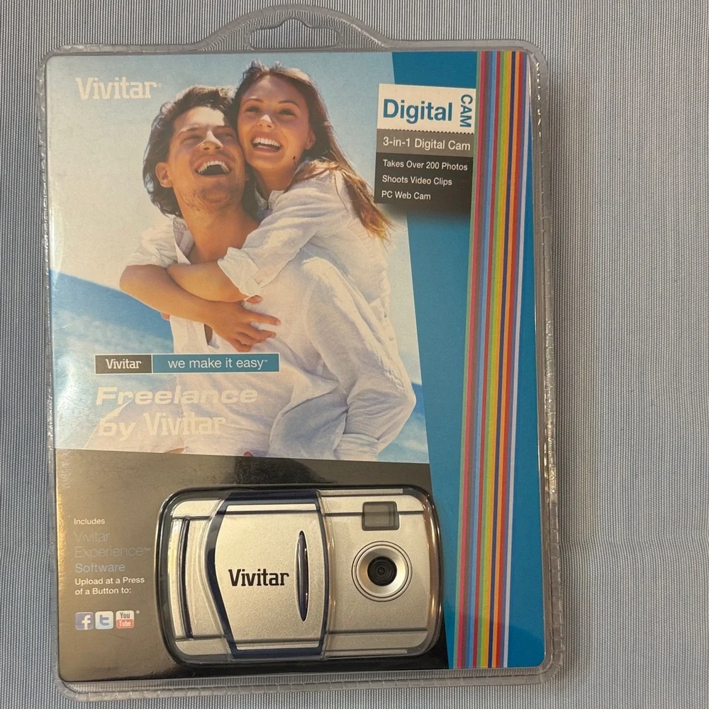 Vivitar Silver 3-in-1 Digital Camera